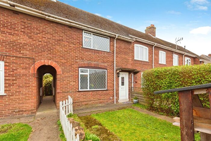 2 Bedroom Terraced House For Sale In Saxton Road, Abingdon, OX14