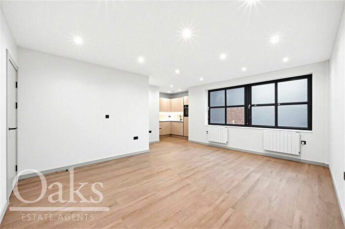 1 Bedroom Flat To Rent In Dingwall Road, Croydon, CR0