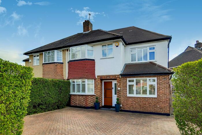 5 Bedroom Semi-Detached House To Rent In Barrington Road, Sutton, Surrey, SM3