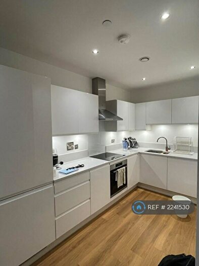 1 Bedroom Flat To Rent In Hamme Building, London, E16