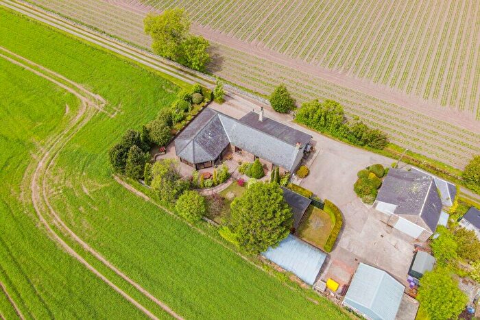 4 Bedroom Detached Bungalow For Sale In Loanhead Farm, Forfar, DD8