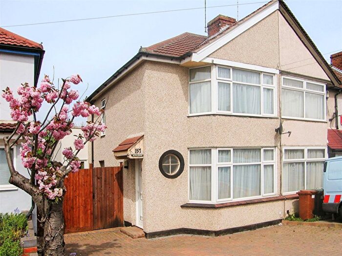 2 Bedroom End Terrace House To Rent In Parkside Avenue, Bexleyheath, Kent, DA7