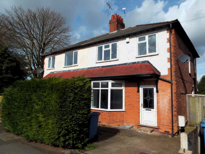 3 Bedroom House To Rent In Berry Hill Lane, Mansfield, NG18