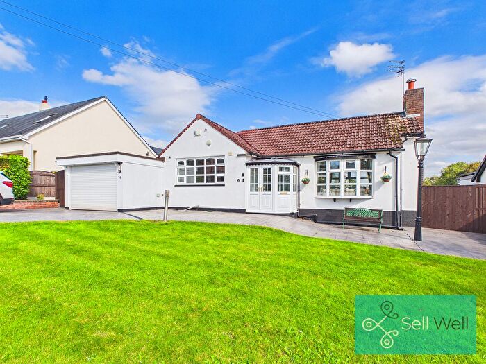 2 Bedroom Detached Bungalow For Sale In Crossfield Drive, Worsley, Manchester, M28