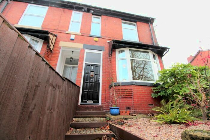 3 Bedroom End Terrace House To Rent In Clifton Road, Prestwich, Manchester, M25