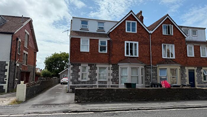 2 Bedroom Flat To Rent In Milton Road, Weston-Super-Mare, BS23