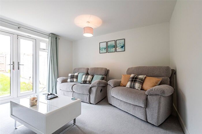 3 Bedroom End Of Terrace House For Sale In Ketley Park Road, Ketley, Telford, Shropshire, TF1