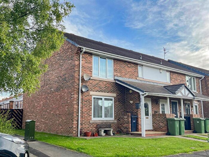 2 Bedroom Flat To Rent In Cartmel Park, Gateshead, NE10