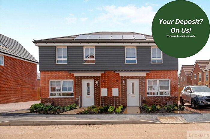 3 Bedroom Property To Rent In Goldfinch Close, Yapton, Arundel, BN18