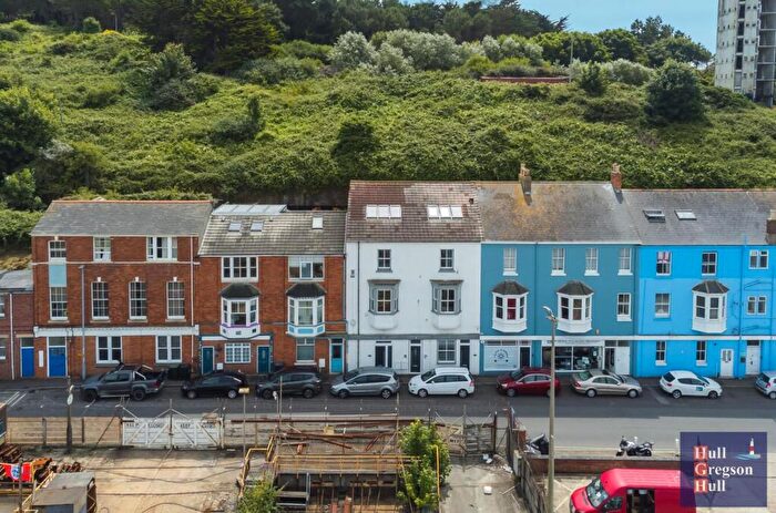 3 Bedroom Maisonette For Sale In Castletown, Portland, DT5