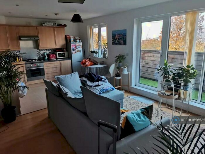 1 Bedroom Flat To Rent In Charlton Road, London, SE7