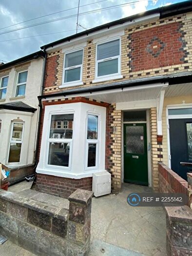 4 Bedroom Terraced House To Rent In Curzon Street, Reading, RG30