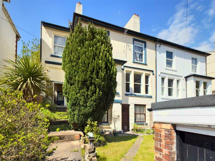 5 Bedroom Semi-Detached House To Rent In Elm Avenue, Nottingham, NG3