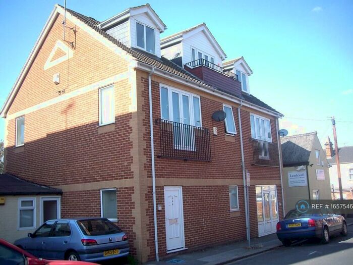 1 Bedroom Flat To Rent In Malthouse Lane, Reading, RG1