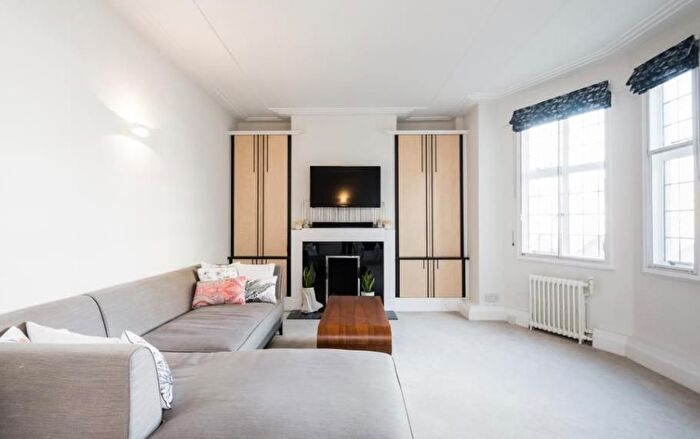 2 Bedroom Flat To Rent In Allsop Place, Marylebone, London, NW1