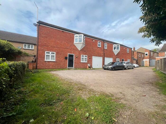 2 Bedroom House To Rent In New Road, Woodston, Peterborough, PE2