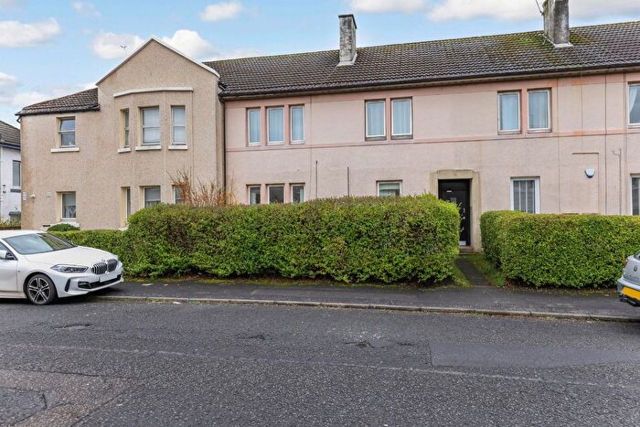 2 Bedroom Flat For Sale In Green Road, Paisley, Renfrewshire, PA2