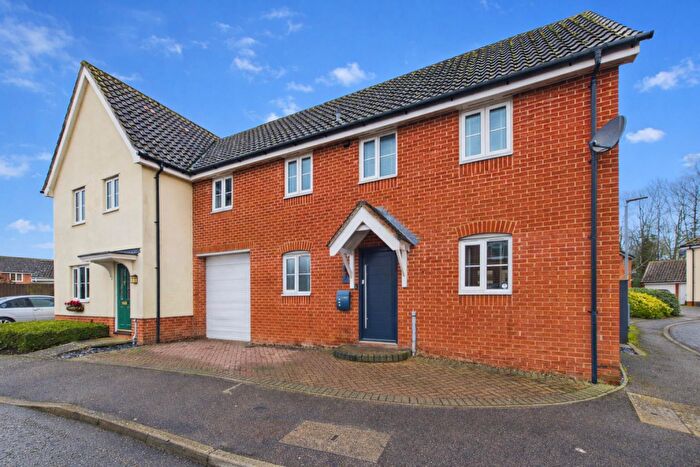 3 Bedroom House For Sale In Betjeman Close, Thetford, IP24