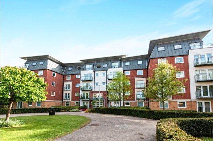 2 Bedroom Flat For Sale In Winterthur Way, Basingstoke, Hampshire, RG21