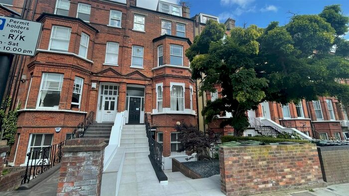 2 Bedroom Flat To Rent In Fairhazel Gardens, South Hampstead, NW6
