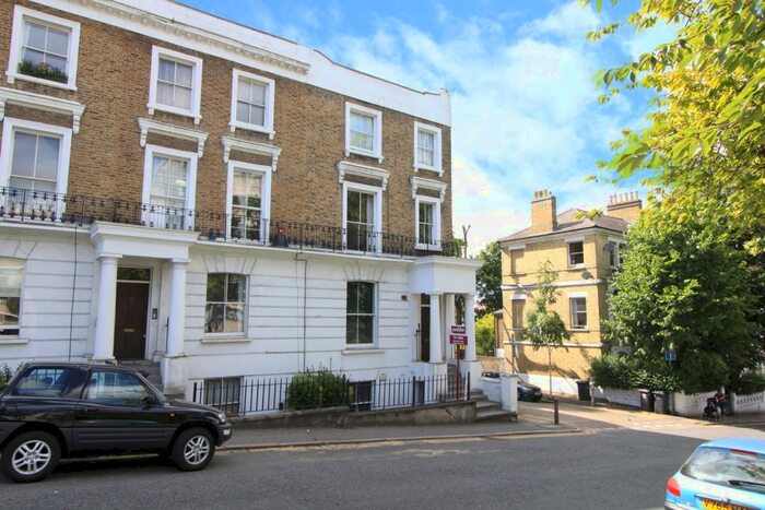 2 Bedroom Apartment To Rent In Gipsy Hill, Upper Norwood, London, SE19
