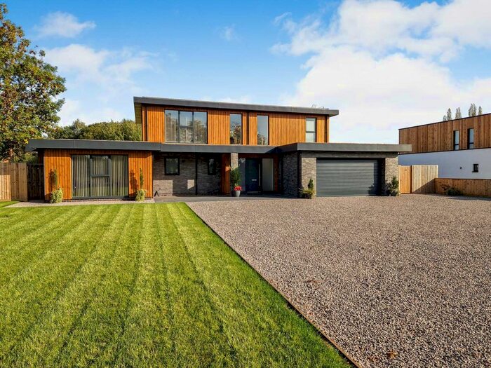 5 Bedroom Detached House For Sale In The Rise, Shuthonger, Tewkesbury, Gloucestershire, GL20