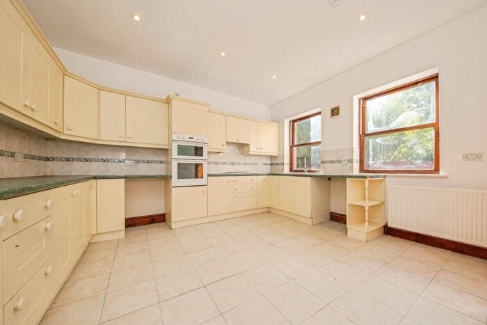 4 Bedroom Detached House For Sale In Hervey Street, Ipswich, Suffolk, IP4