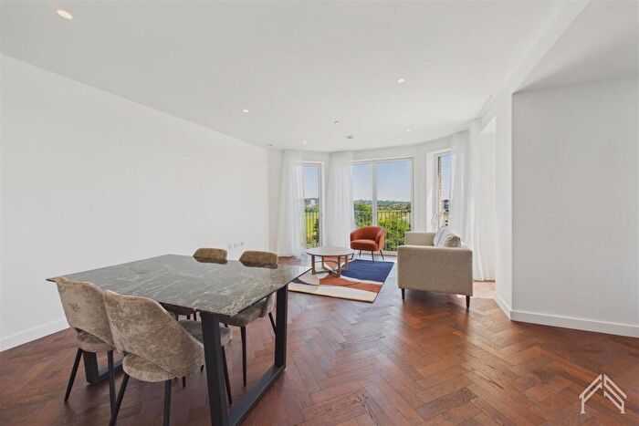 2 Bedroom Apartment To Rent In The Delamarre House, Parkview Avenue, NW2