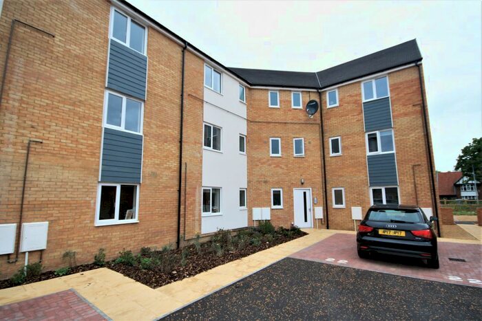 1 Bedroom Flat To Rent In Tipperary Avenue, Wymondham, Norfolk, NR18