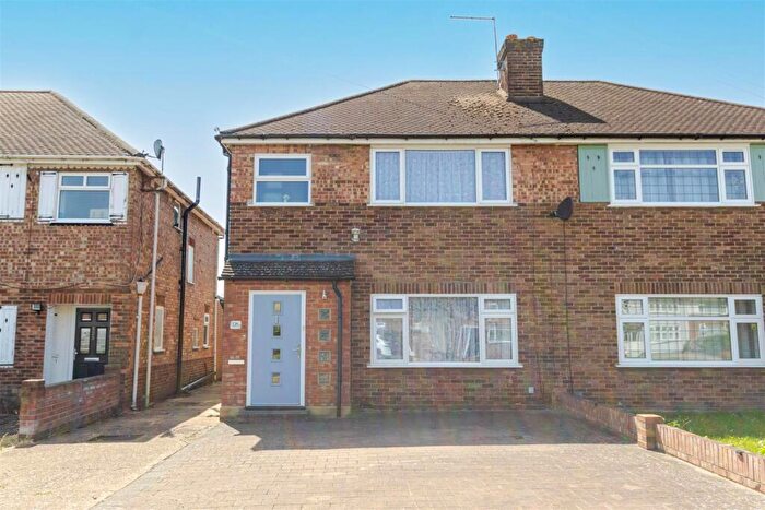 3 Bedroom Semi-Detached House For Sale In Queens Walk, Ruislip, HA4