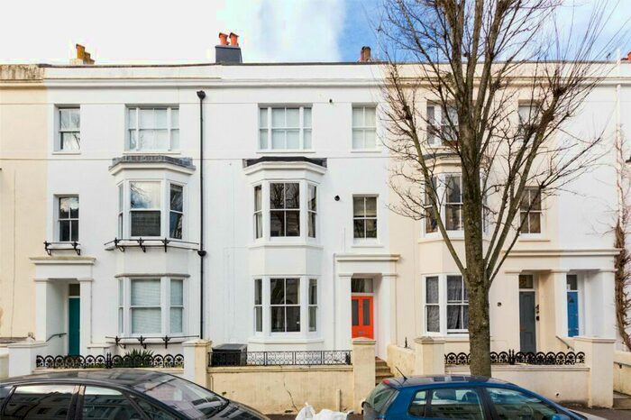 2 Bedroom Flat To Rent In Buckingham Road, Brighton, East Sussex, BN1