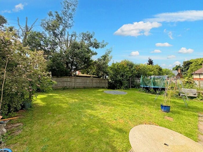 5 Bedroom Detached House For Sale In Netherne-on-the-Hill, Surrey, CR5