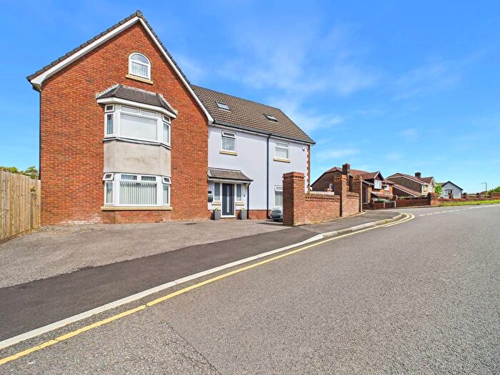 6 Bedroom Detached House For Sale In Heol Pentre Felen, Llangyfelach, SA6