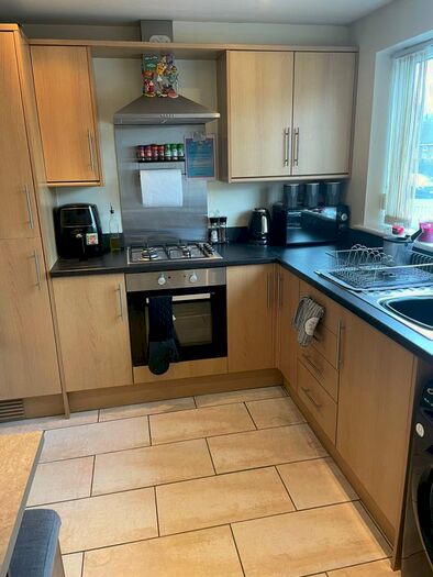 2 Bedroom Semi-Detached House To Rent In Kimberworth Park Road, Kimberworth S61