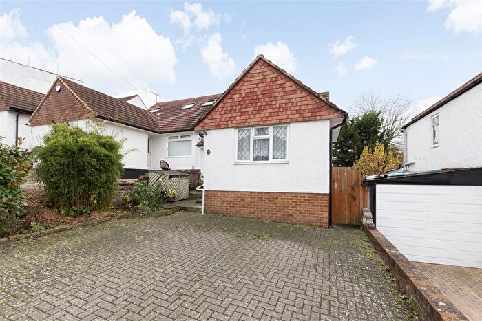 2 Bedroom Semi-Detached Bungalow For Sale In Lezayre Road, Green Street Green, BR6