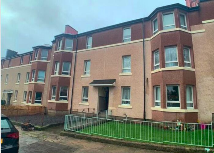 2 Bedroom Flat To Rent In Birchfield Drive, Scotstoun, G14
