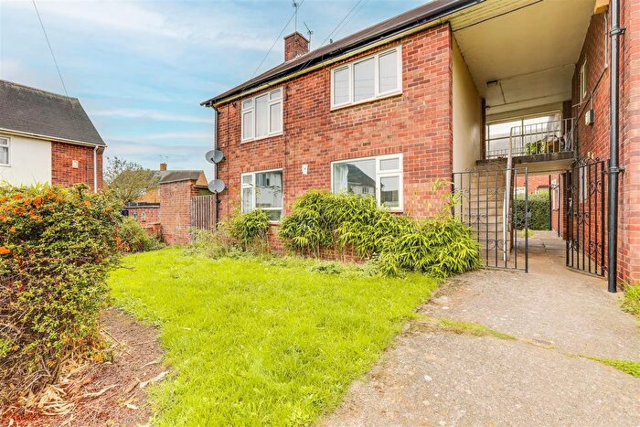 1 Bedroom Flat For Sale In Winterton Rise, Bestwood, Nottinghamshire, NG5