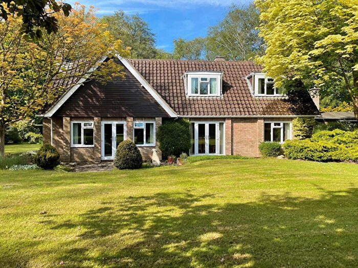 5 Bedroom Chalet For Sale In Dagworth, Stowmarket, IP14