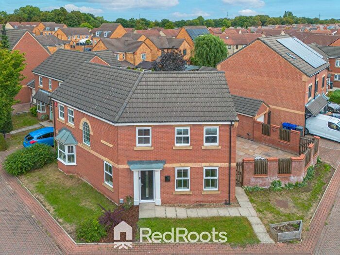 4 Bedroom Detached House For Sale In Fountains Close, Kirk Sandall, Doncaster, South Yorkshire, DN3