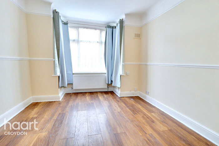 3 Bedroom Terraced House To Rent In Lakehall Road, Thornton Heath, CR7