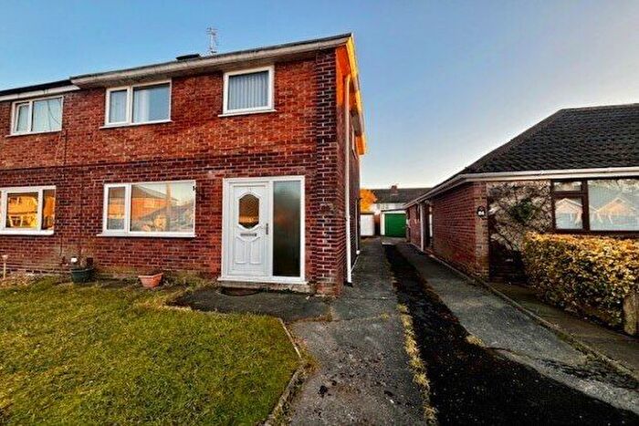 2 Bedroom Property To Rent In Windermere Road, Preston, PR2