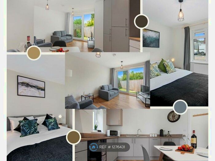 2 Bedroom Flat To Rent In Hawthorn Close, Oxford, OX2