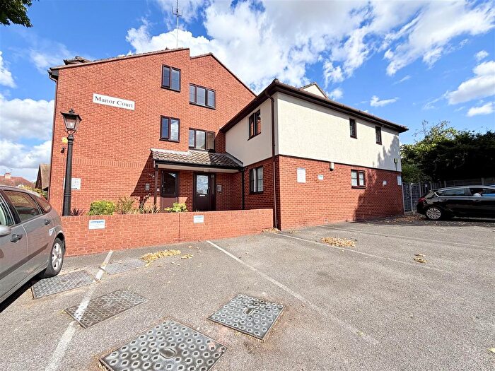 1 Bedroom Flat For Sale In Manor Road, Waltham Abbey, EN9