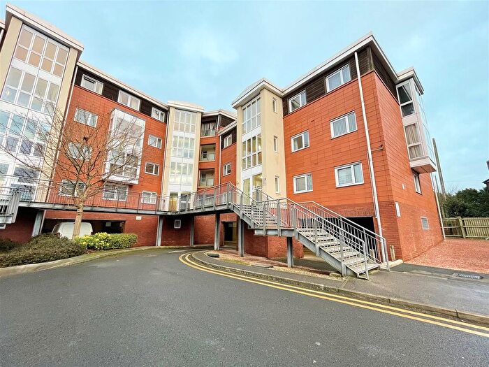 2 Bedroom Property To Rent In The Waterfront, Selby, YO8