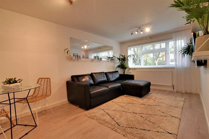 3 Bedroom Apartment To Rent In Egerton Court, Wheeleys Road, Edgbaston, B15