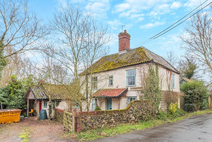 4 Bedroom Detached House For Sale In Ref: Ad -, Earsham, NR35