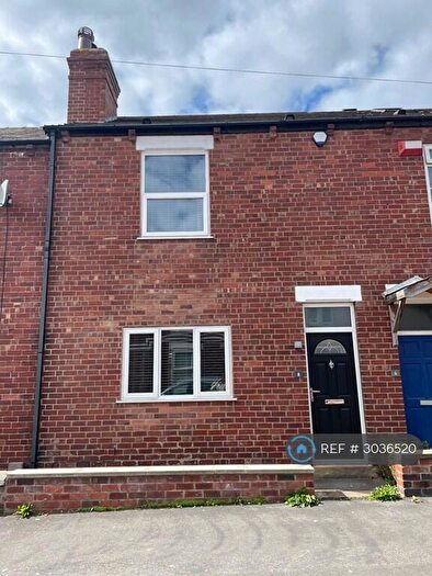 3 Bedroom Terraced House To Rent In Strawberry Avenue, Leeds, LS25