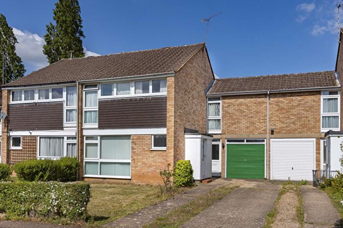 4 Bedroom Terraced House For Sale In Marsden Green, Welwyn Garden City, AL8