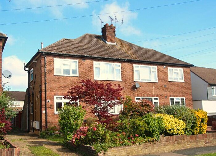 2 Bedroom Maisonette To Rent In Balmoral Road, Brentwood, Essex, CM15