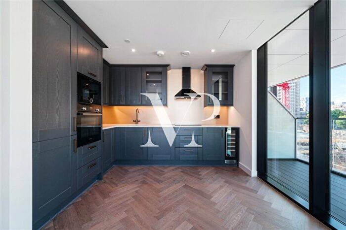 2 Bedroom Apartment To Rent In Merino Gardens, London, E1W